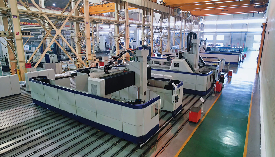 GMCr2 CNC 갱트리 가공 센터 중량 포털 boring 및 freeling 기계