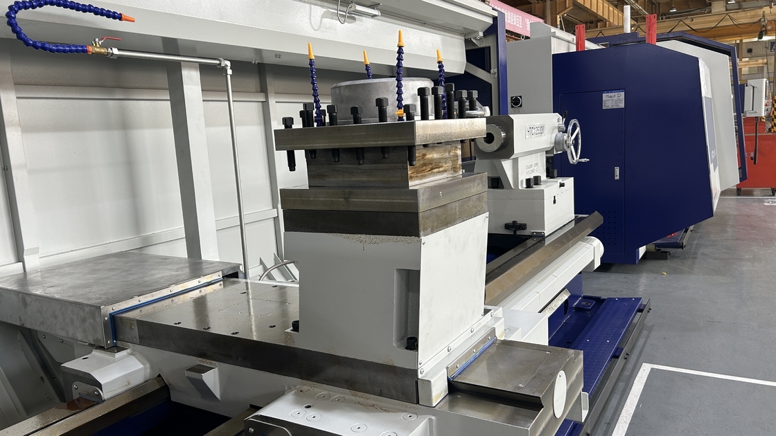 SMTCL CNC 무거운 턴 머신 HTC125300 최대 절단 길이 3000mm 수평 평면 침대 CNC 턴