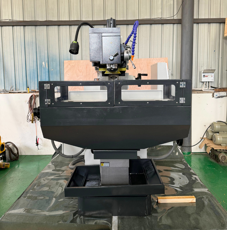 4 축 수직 CNC 프레싱 머신 XKH8140A 작은 폼 처리 CNC 수동 보편 도구 프레싱 머신