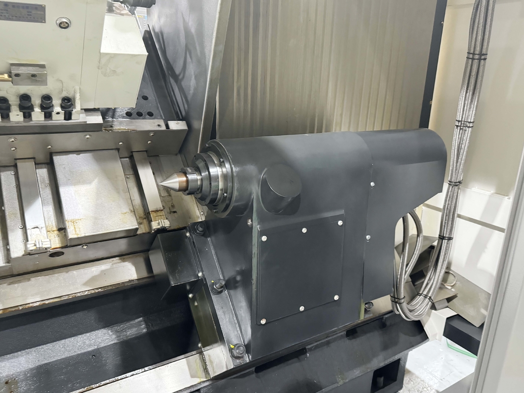SMTCL CNC 라트 HTC50B 수압 Tailstock 수평 12 스테이션 서보 타워 슬랜트 베드 금속을 위한 CNC 라트