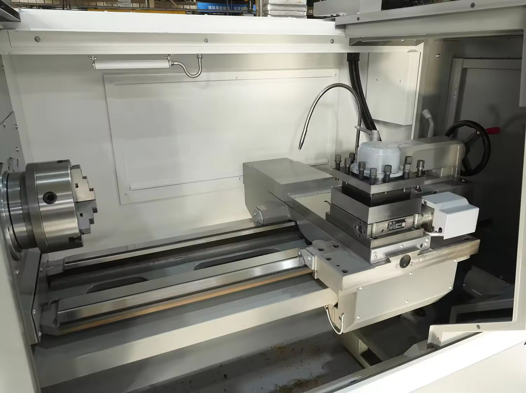 CNC 턴트 CAK63285 평면 침대 CNC 턴트 머신 4 스테이션 세르보 모터와 함께 탑