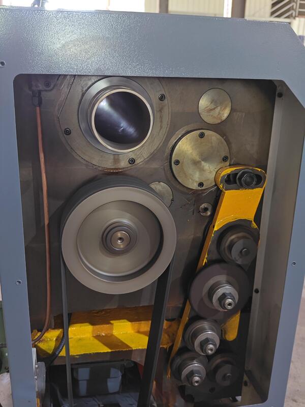 15m 중부하 선반 CW61125 대형 스핀들 보어 130mm 강력한 수평 선반