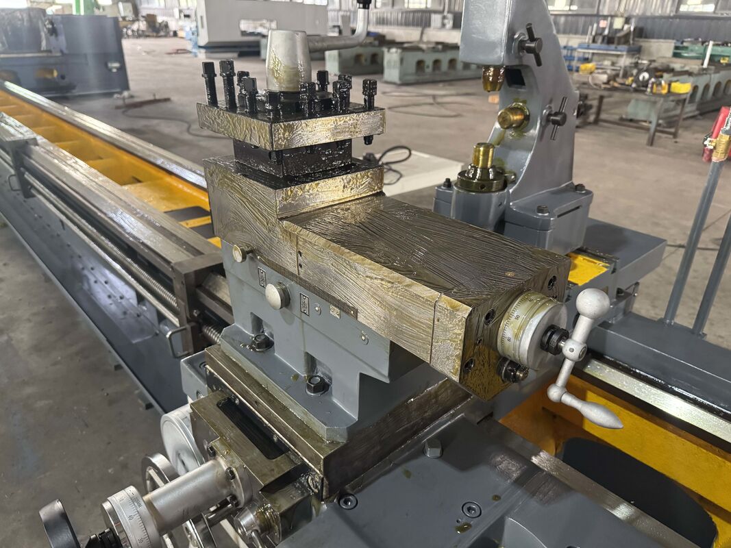 고강성 중부하 작업용 선반 최대 선회 직경 1600mm CW61160 금속 수평 선반