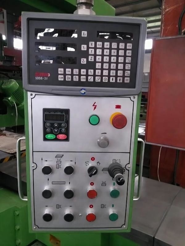 드릴링 미사일구조물 축융기 이동하는 광속 5.5kw 7.5kw TX20-2 TX20-3